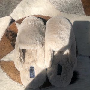 Rachel Zoe Super Soft Faux Fur Slippers SZ 9/10 Women’s New W/O tags